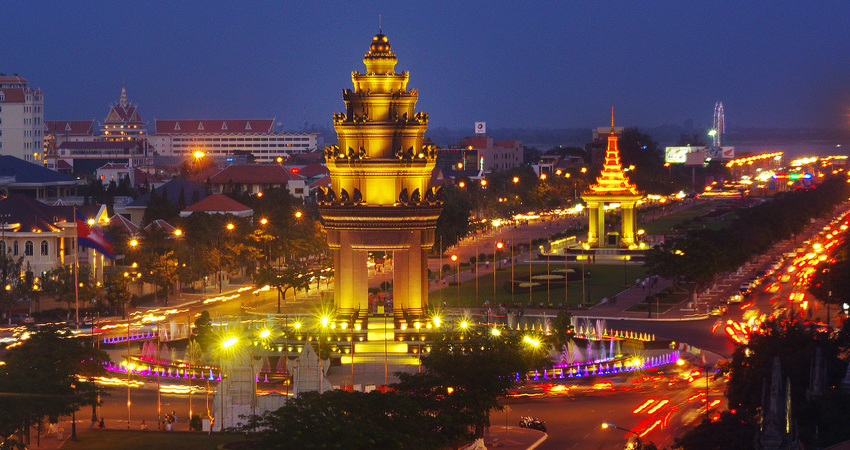Siem Reap to Phnom Penh by Private Car or Minivan