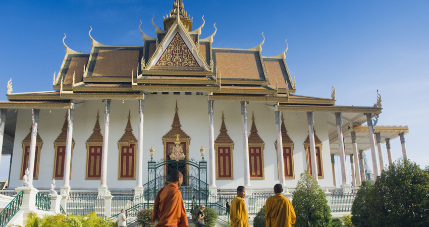 Phnom Penh Royal Palace, Silver Pagoda, and Tuol Sleng Genocide Museum