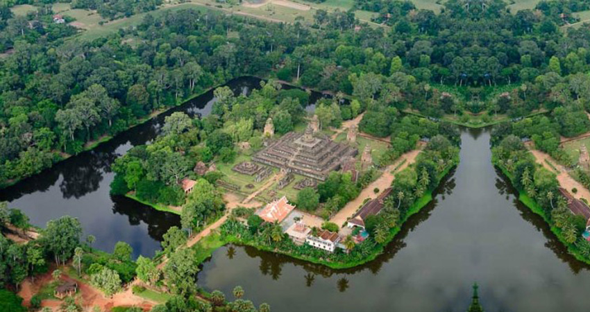 Rolous Group and Preah Khan - Private Day Tour