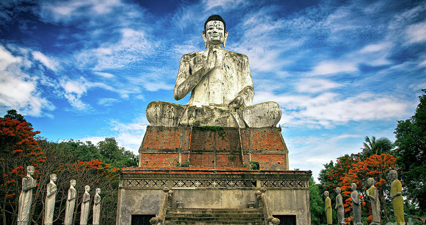 Wat Ek Phnom