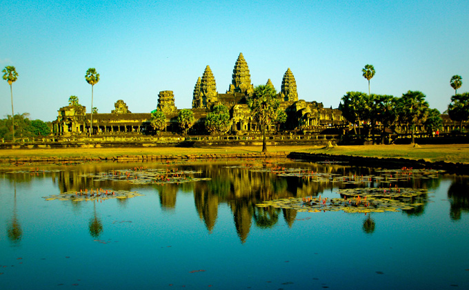 Experience Cambodia, the local way ...