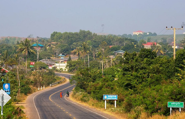 Border Crossing - Pailin