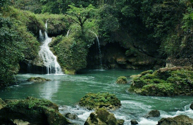 Champei Waterfall - Oddor Meanchey