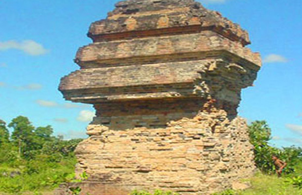 Phnom Preah Theat - Stung Treng