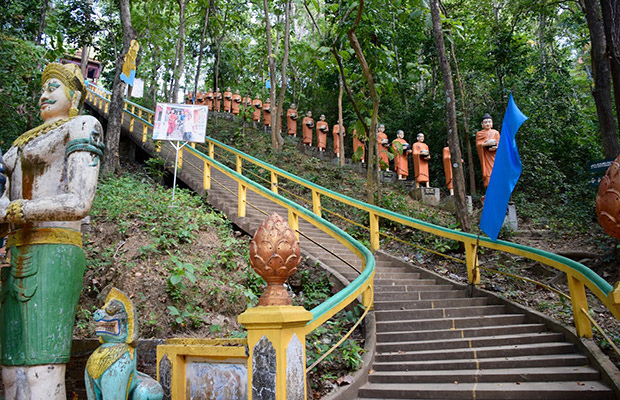 Phnom Sam Bok Resort​ - Kratie