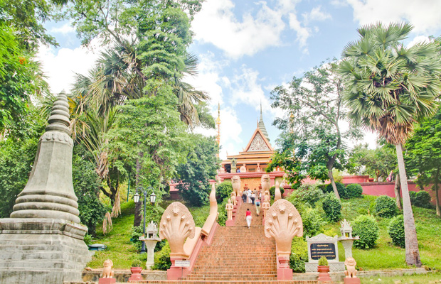Wat Phnom, Phnom penh