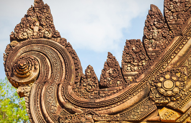 Angkor Wat and Banteay Srei Private Day Tour From Siem Reap